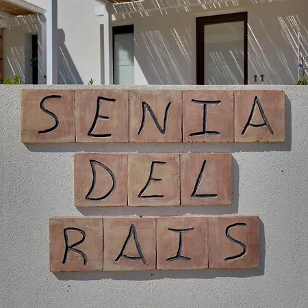 Senia Del Rais